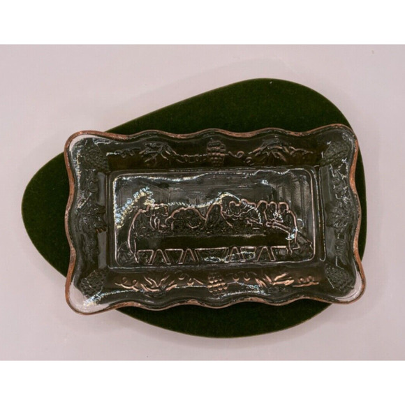 Tiara Indiana Glass Mini Lord's Last Supper Trinket Dish Tray Plate Pink Grapes - Picture 5 of 7